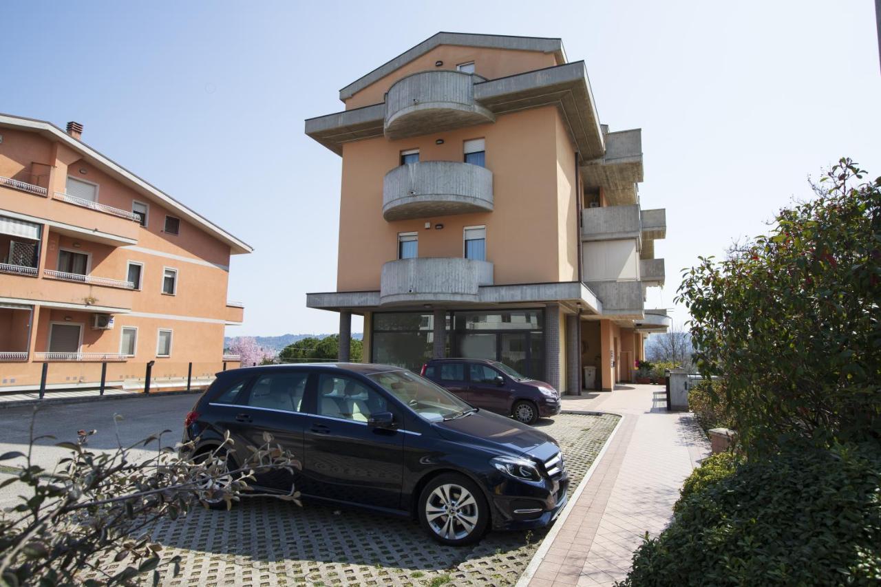 B&B Calima - - Completo Relax Spoltore Bagian luar foto