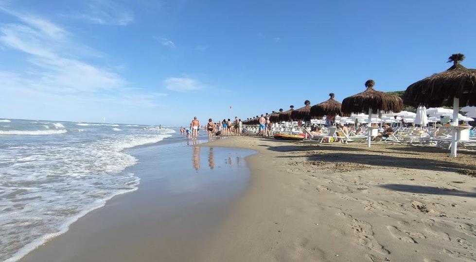 B&B Calima - - Completo Relax Spoltore Bagian luar foto